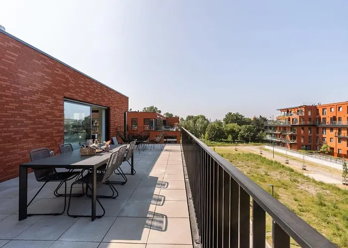 Huswell - Spacious With Beautiful Terrace In Apartment Gent